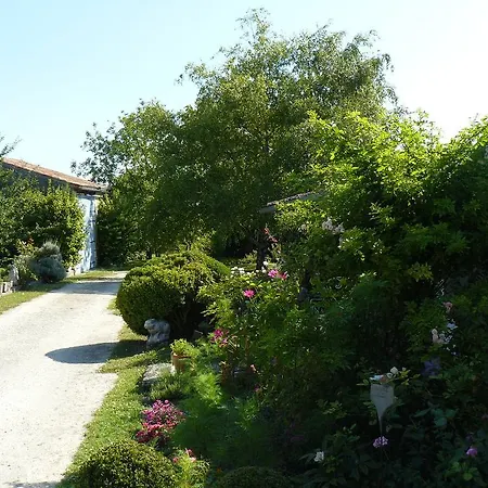 L'escale De L'amiral Bed & Breakfast *